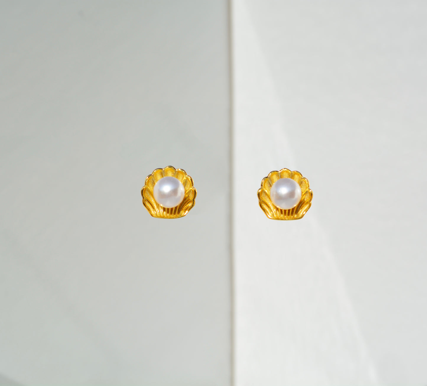 Calico Pearl stud Earrings