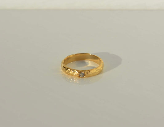 Gold Starlet Ring